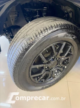 RANGER 2.2 Black 4X2 CD 16V