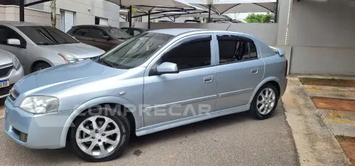 ASTRA 2.0 MPFI Advantage 8V