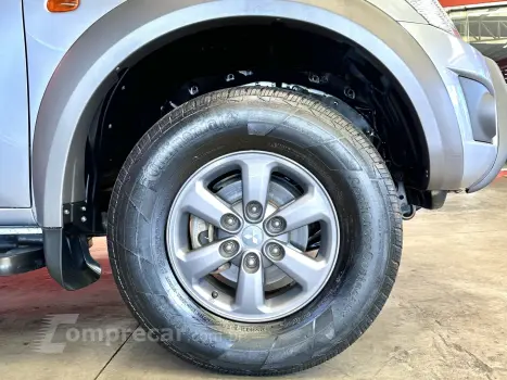 L200 OUTDOOR  2.4 4X2 CD 16V FLEX 4P MANUAL