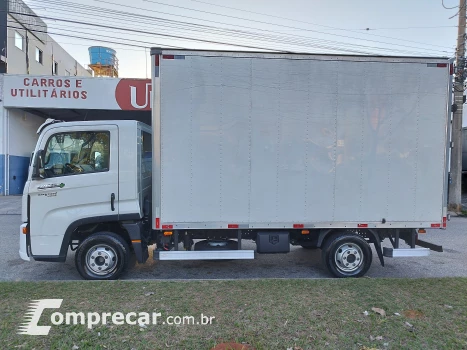 Volkswagen Delivery Express+  2.8 Prime + Baú Facchini 2 portas