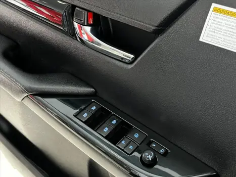 HILUX 2.8 SRX 4X4 CD 16V DIESEL 4P AUTOMÁTICO