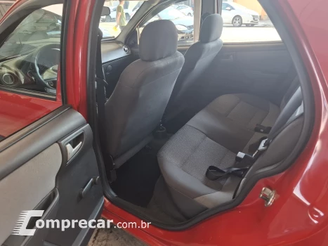 CELTA 1.0 MPFI LT 8V