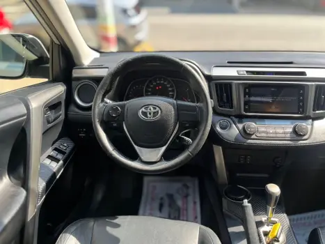 RAV4 2.0 4x4 16V Aut.