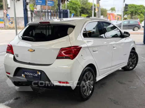 ONIX HATCH ADVANTAGE 1.4 8V Flex 5p Aut.