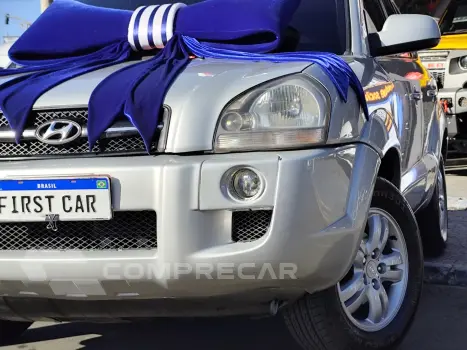 TUCSON 2.0 MPFI GLS 16V 143CV 2WD GASOLINA 4P AUTOMÁTICO