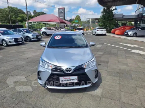 Toyota YARIS 1.5 16V FLEX SEDAN XL MULTIDRIVE 4 portas