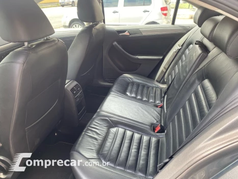 JETTA 2.0 TSI Highline 211cv