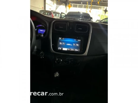 SANDERO - 1.6 DYNAMIQUE 8V 4P MANUAL