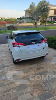 YARIS 1.3 16V XL