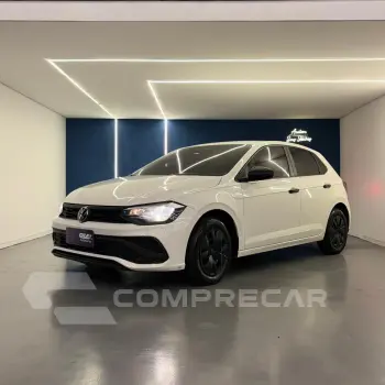 Volkswagen Polo Track 1.0 Flex 12V 5p 4 portas
