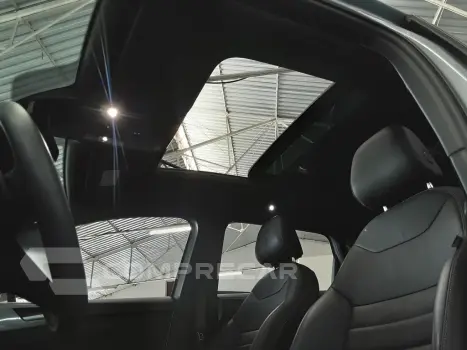 TAOS 1.4  250 TSI TOTAL FLEX HIGHLINE AUTOMÁTICO