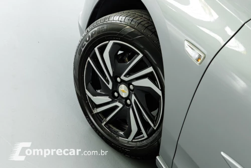 ONIX 1.0 Turbo Plus LT