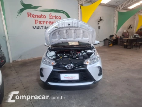 YARIS 1.5 16V Sedan XL Live