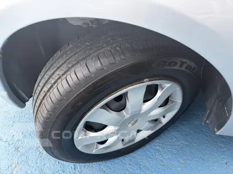 SANDERO 1.6 Expression 8V