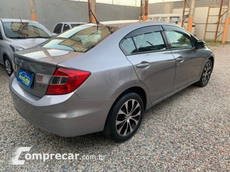Civic 2.0 16V 4P FLEX LXR AUTOMÁTICO