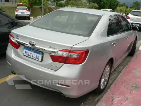 CAMRY 3.5 XLE V6 24V GASOLINA 4P AUTOMÁTICO
