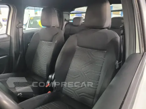Strada Freedom 1.3 Flex 8V CD