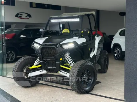 POLARIS RZR XP 1000 EPS 4X4 (UTV)