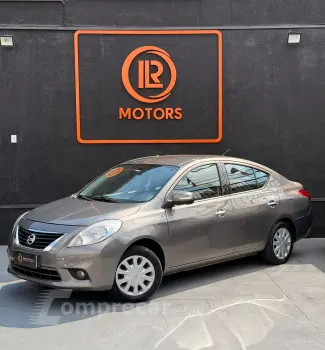 NISSAN VERSA 1.6 16V SV 4 portas