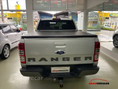 RANGER 2.2 XLS 4X4 CD 16V DIESEL 4P AUTOMÁTICO