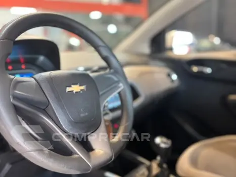 PRISMA - 1.4 MPFI LT 8V 4P MANUAL