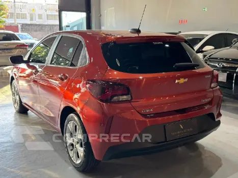 ONIX 1.0 TURBO FLEX PLUS PREMIER AUTOMÁTICO