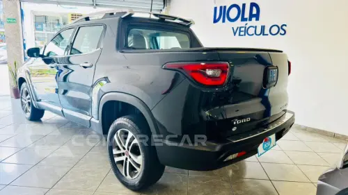 Toro Volcano 2.4 16V Flex Aut.