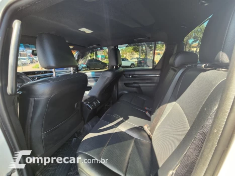 HILUX 2.8 D-4d Turbo CD SRX 4X4