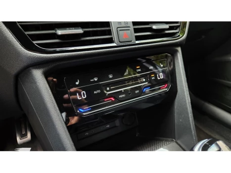 TAOS 1.4 250 TSI TOTAL FLEX HIGHLINE AUTOMÁTICO