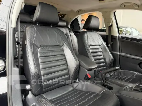 JETTA 2.0 TSI HIGHLINE 211CV GASOLINA 4P TIPTRONIC