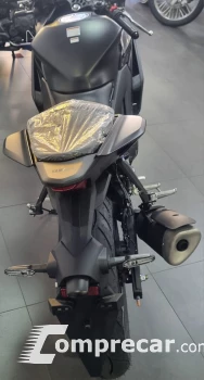 R3 Connected 321cc