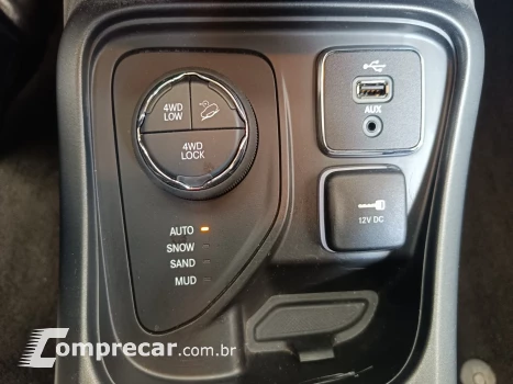 COMPASS 2.0 16V LONGITUDE 4X4 AUTOMÁTICO