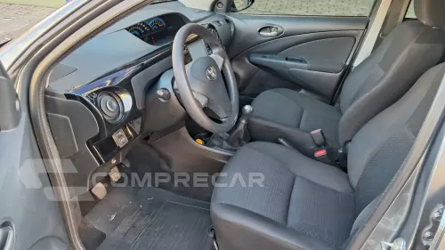 Etios Hatch 1.3 16V 4P FLEX X
