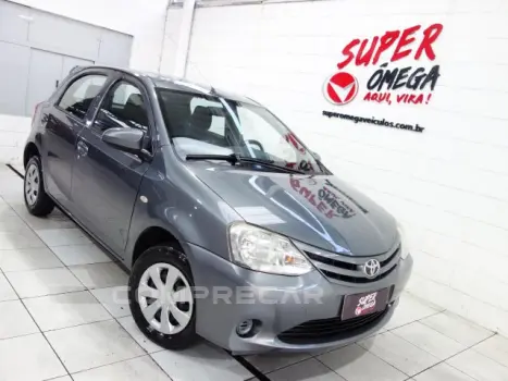 Toyota ETIOS HATCH - 1.3 X 16V 4P MANUAL 4 portas