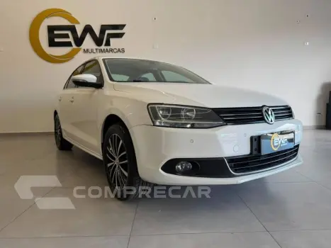 VOLKSWAGEN JETTA 2.0 TSI HIGHLINE DSG