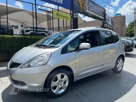 Honda FIT 1.4 LX 16V 4 portas