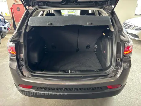 COMPASS LONG. T270 1.3 TB 4x2 Flex Aut.