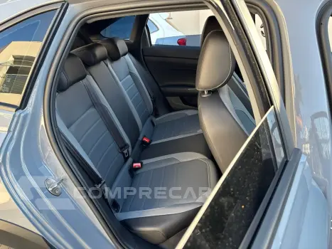 Nivus Highline 1.0 200 TSI Flex Aut.