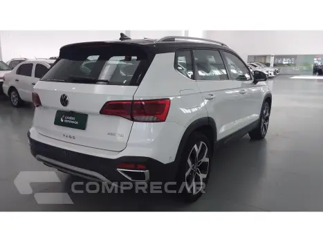 TAOS 1.4 250 TSI TOTAL FLEX HIGHLINE AUTOMÁTICO