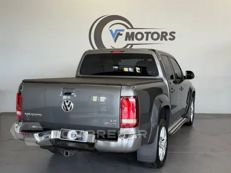AMAROK 3.0 V6 TDI DIESEL HIGHLINE CD 4MOTION AUTOMÁTICO