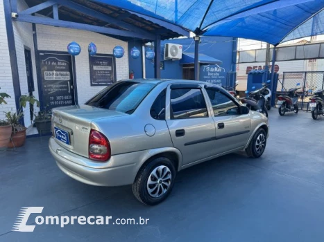 CLASSIC - 1.0 MPFI LIFE 8V 4P MANUAL