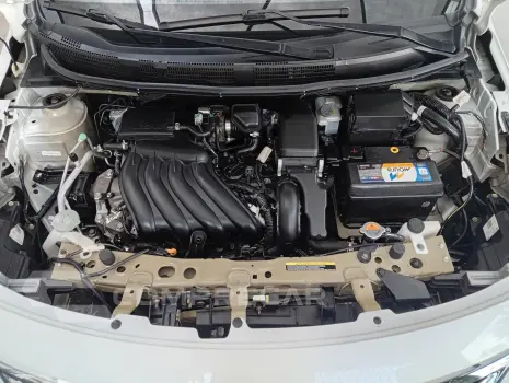 VERSA 1.6 16V Unique