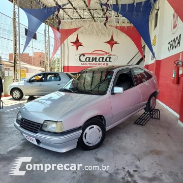 CHEVROLET KADETT SLE 1.8 4 portas