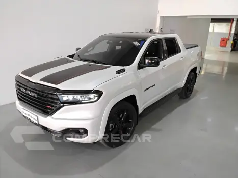 RAM RAMPAGE 2.0 HURRICANE 4 TURBO GASOLINA R/T 4X4 AUTOMÁTICO 4 portas