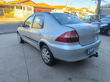 PRISMA  Sed. Maxx/ LT 1.4 8V ECONOF. 4p