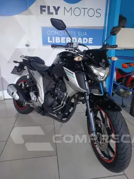 FZ25 FAZER