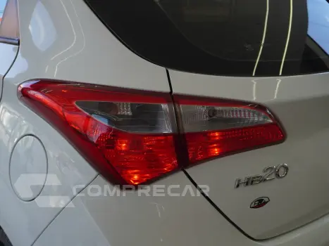 HB20 1.0 COMFORT PLUS 12V FLEX 4P MANUAL