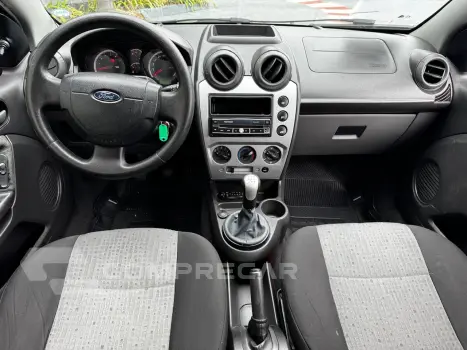 FIESTA 1.6 MPI Class Sedan 8V