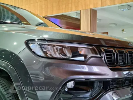 COMPASS BLACK HURRICANE 2.0 4x4 TB AUT