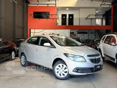 PRISMA - 1.4 MPFI LT 8V 4P MANUAL